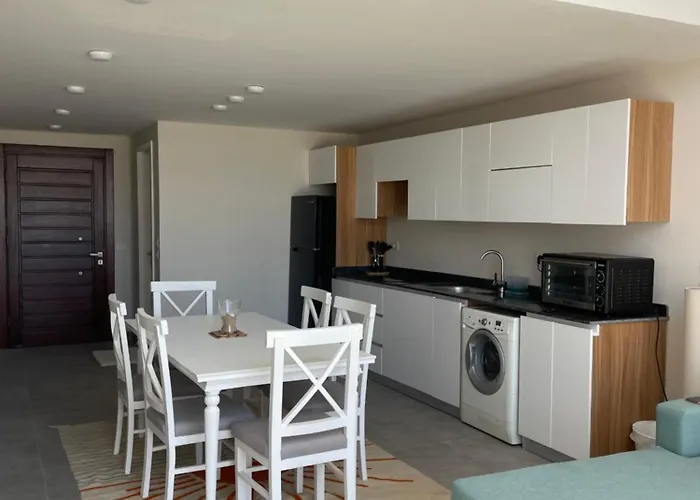 Cozy 2br Seaview Loft In Mesca Somabay